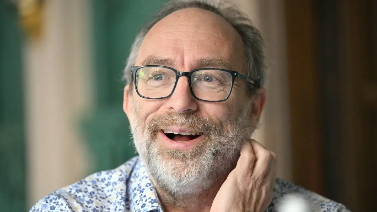 Wikipedia founder sees no threat from Musk’s Grokipedia